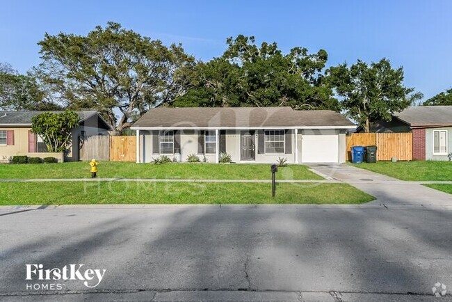 Building Photo - 2503 Mary Sue St Rental