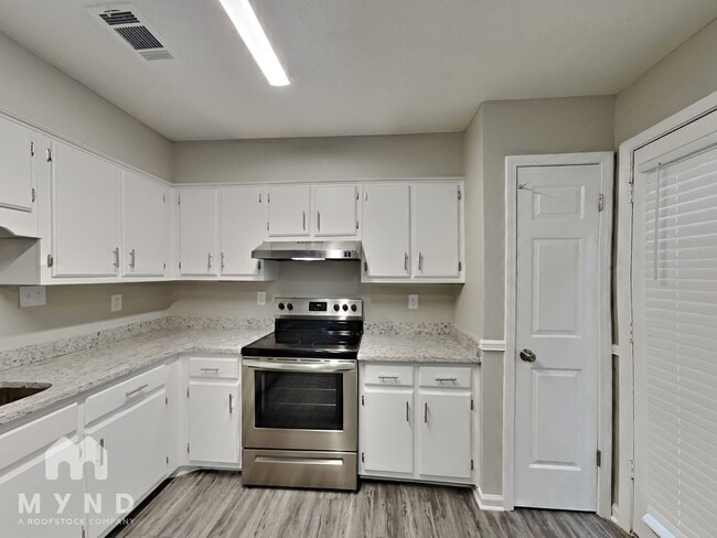 Photo - 5867 Willow Springs Dr