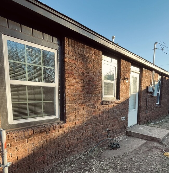 Photo - 1136 SE 21st St