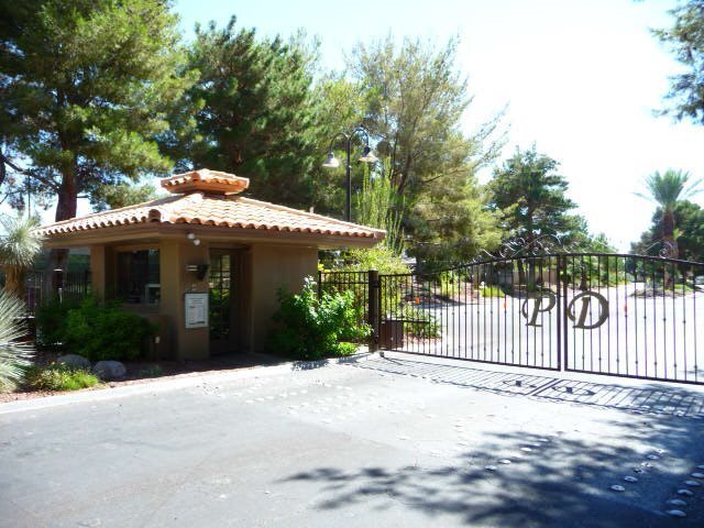 Photo - 2 Bed/ 2 Bath upstairs Condo in Guard Gated Painted Desert