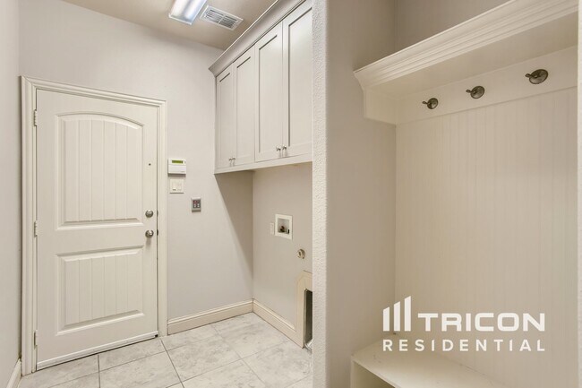 Photo - 1119 Brigham Drive