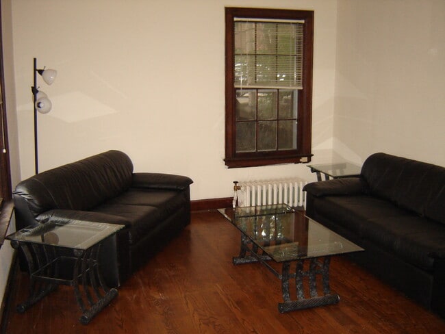 Photo - 503 Church St