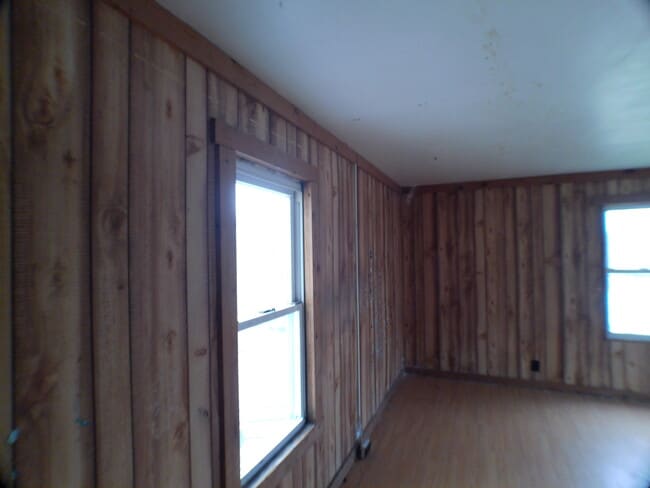 Photo - 1035 E Main St