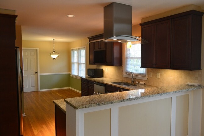 Photo - Wonderful Evergreen Hills Community 3 Bed 2 bath Large Lot Single Family Rental