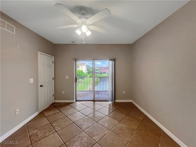 Building Photo - 13110 Bella Casa Cir Unit 210 Rental
