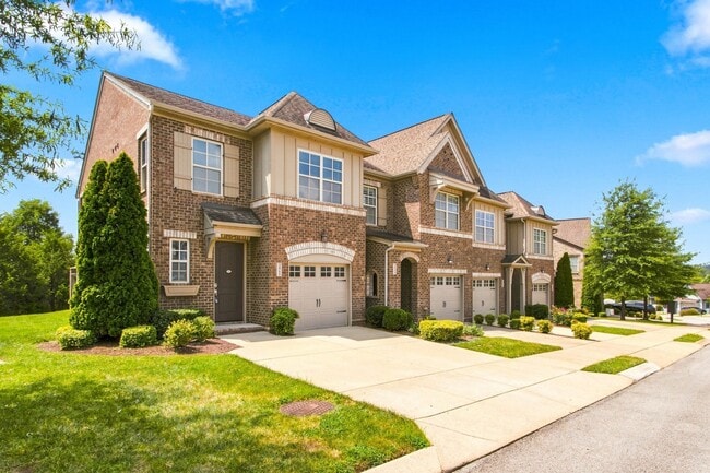 Photo - 2065 Newark Ln