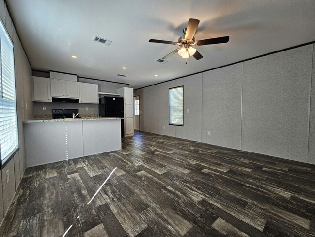 Photo - 1053 Myakka Dr