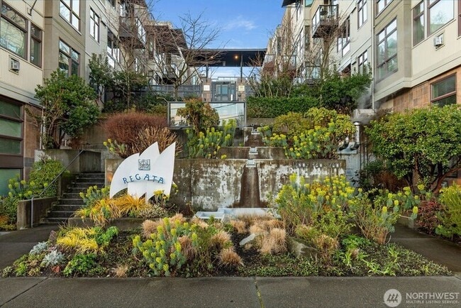 Photo - 1760 N Northlake Way Unit Apt #521