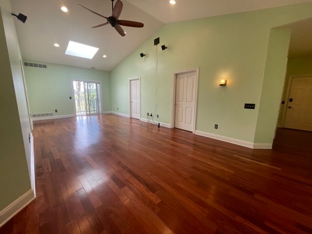 Building Photo - 1324 W Chester Pike Unit 210