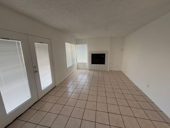 Photo - Beautiful 4 Bedroom Lancaster Home with Desirable Amenities!