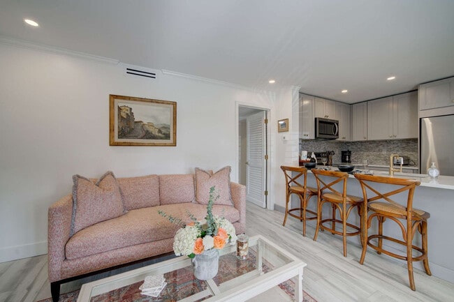 Photo - 655 8th Ave S Unit SI ID1504176P