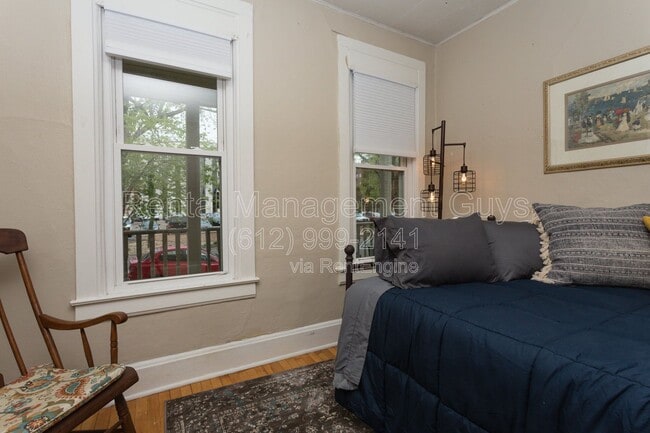 Photo - 713 26th Ave S