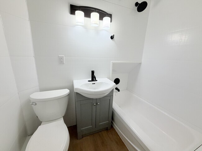 Photo - 324 Vidal St S Unité 1