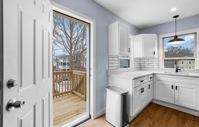 Photo - 1A Puritan Ave Unidad 2