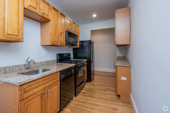 Building Photo - 247 Chestnut Hill Ave Rental