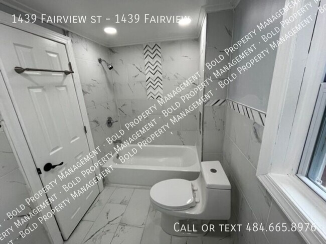 Photo - 1439 Fairview St Unidad 1439 Fairview