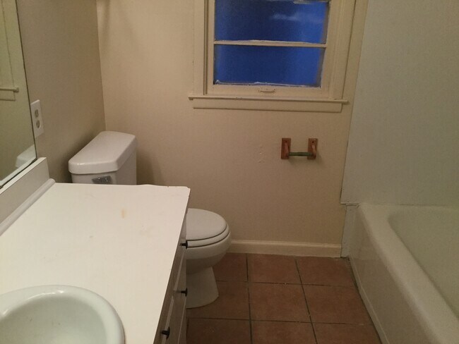 Photo - 2 Bedroom single family home W/ detached garage