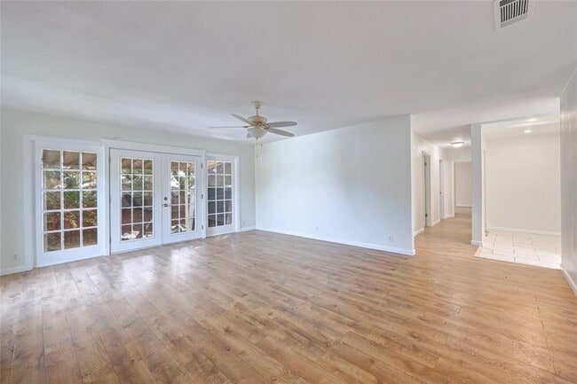 Photo - 8835 Tallwood Dr