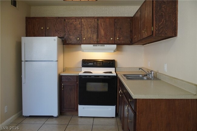 Photo - 212 Orland St Unidad 26