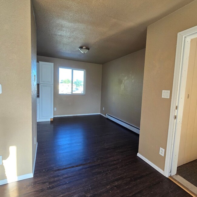 Photo - 2 BR / 1 BA Upper-Level Apartment in Clifton – $1,150 Unit C