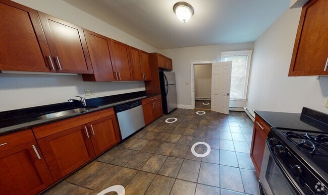 Building Photo - 9 Beacon St Unit 1T Rental