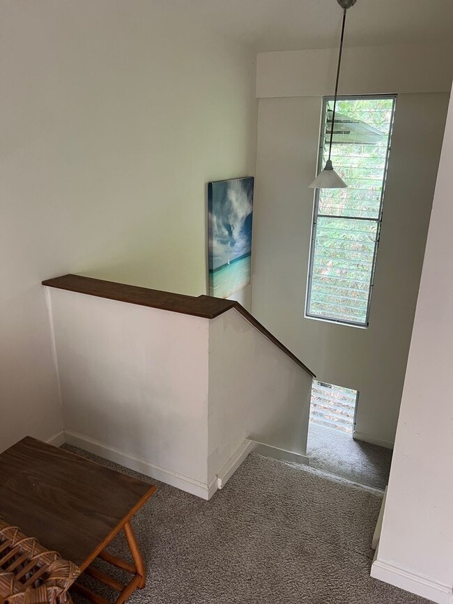 Photo - Furnished 1 Bed/2 Bath Condo in Downtown Kona Unit 8