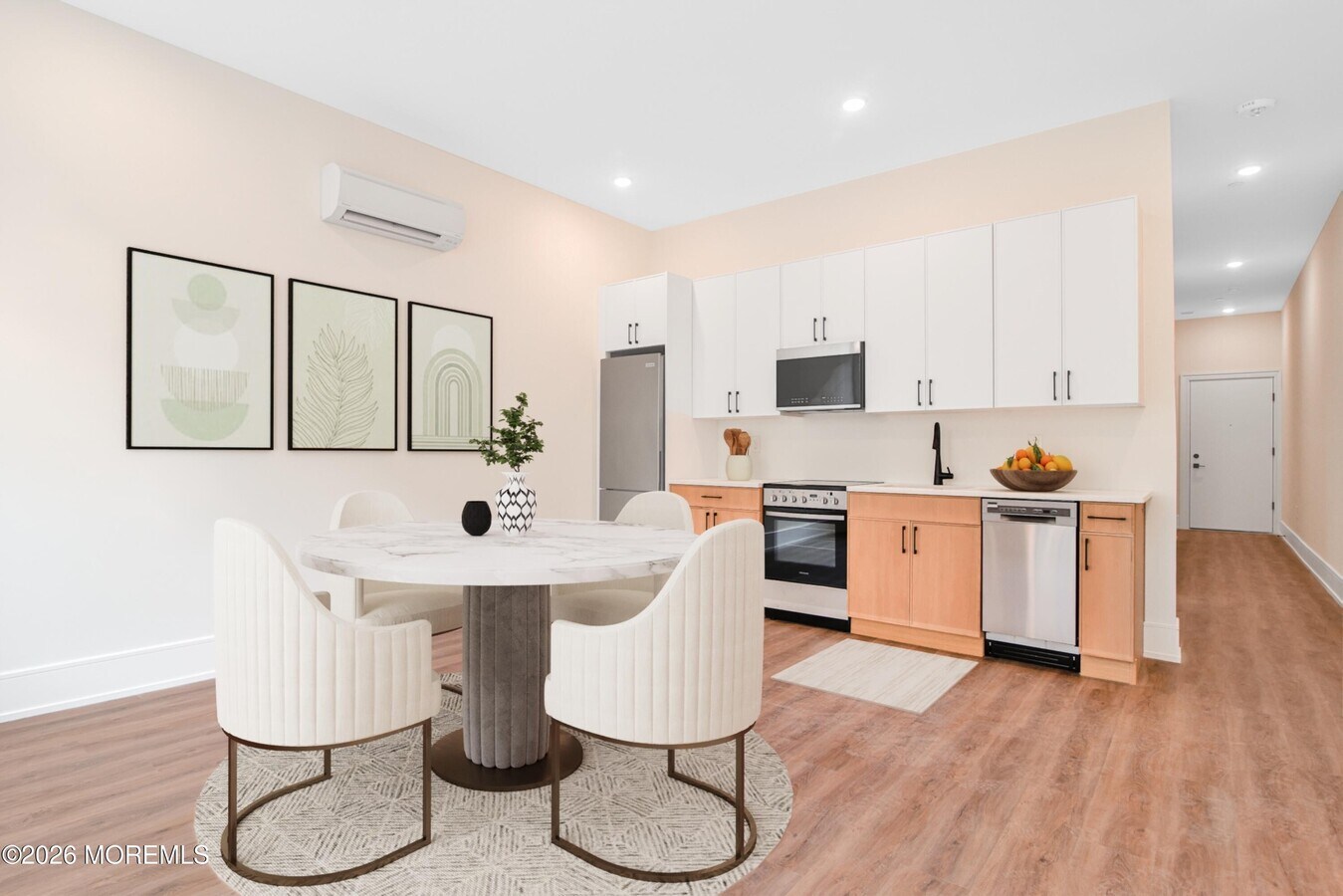 Photo - 527 Bangs Ave Unit 409