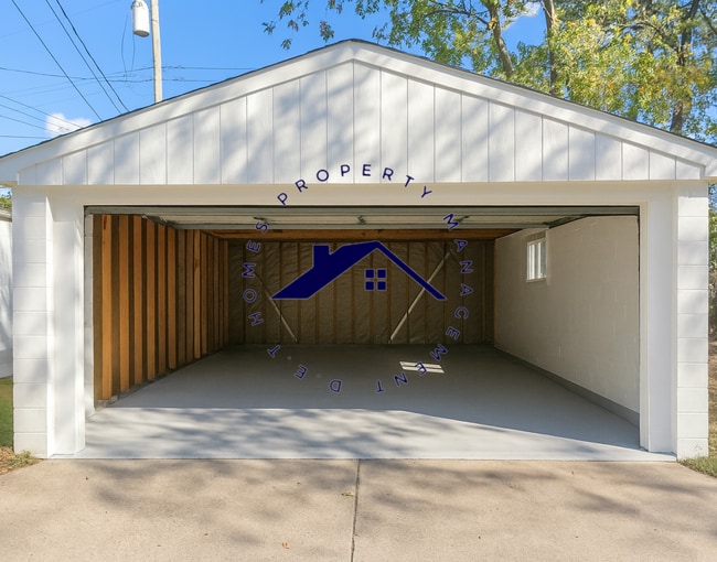 Photo - 14938 Tracey St