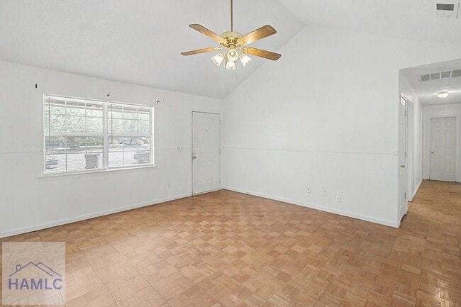 Photo - 342 Sheila Dr