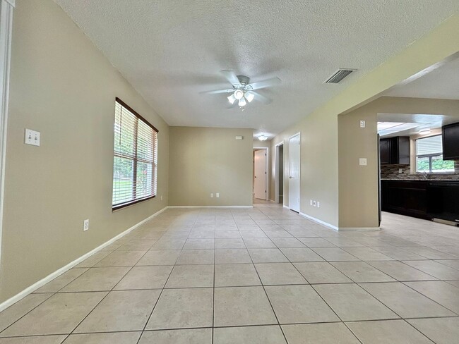 Photo - Stylishly upgraded 4Bedrooms/2Baths home i...