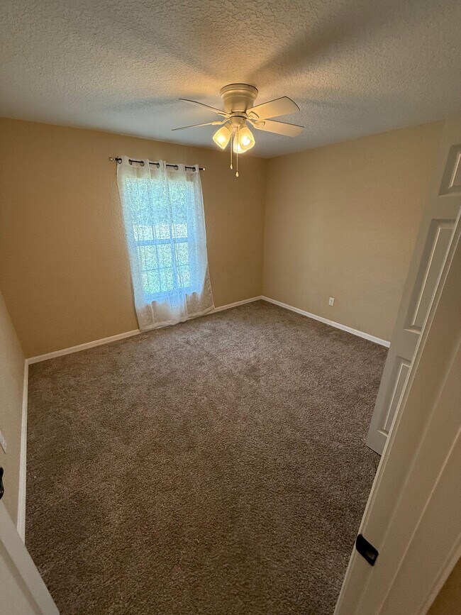 Photo - 15761 SW 23rd Avenue Rd