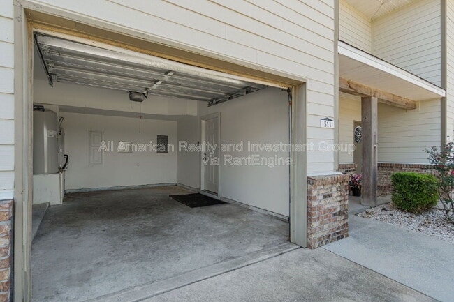 Photo - 511 Arbor Lake Dr