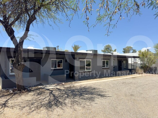 Photo - 919 N Columbus Blvd