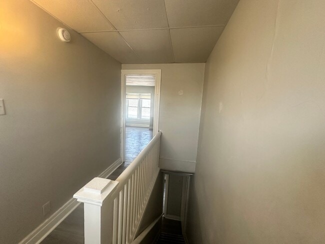 818 Church St Unit 2nd Fl