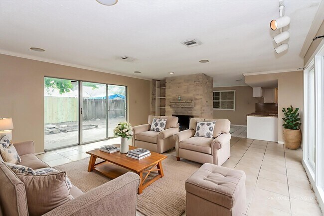 Photo - 7431 Navidad Rd