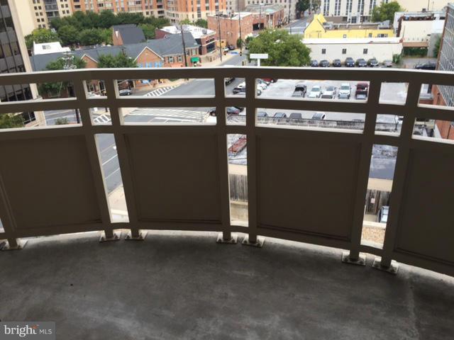 Photo - 4801 Fairmont Ave Unit 713