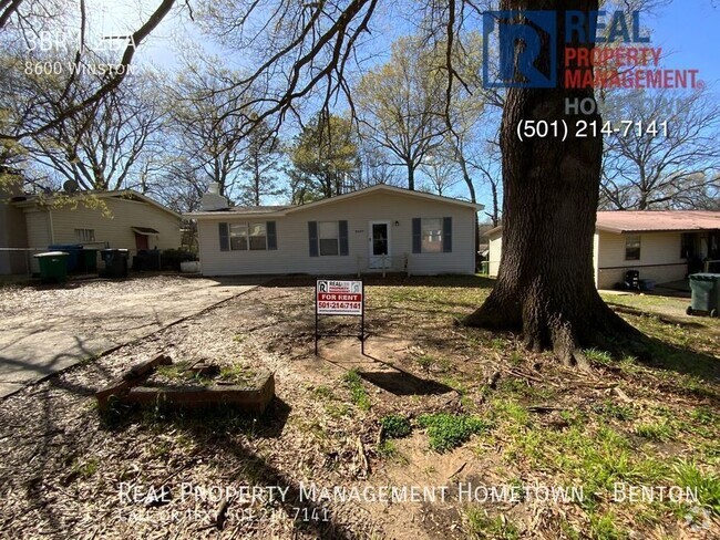 Building Photo - Newly Renovated 3-bedroom 2-bath House in ...