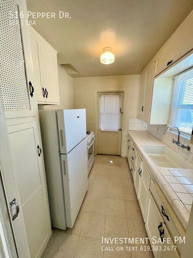 Photo - El Cajon- Duplex- 1 bed w/garage- Small Qu...
