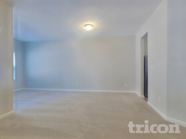 Photo - 38 Ponders Rd