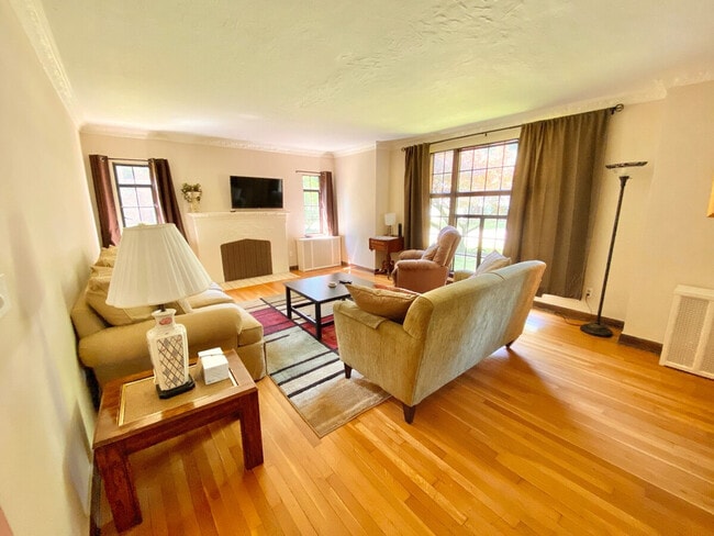 Photo - 15388 Glynn Rd Apartment Unit ID1057675P