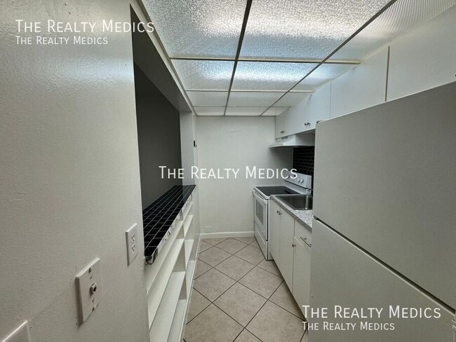 Photo - 1030-633 S Palmetto Ave-