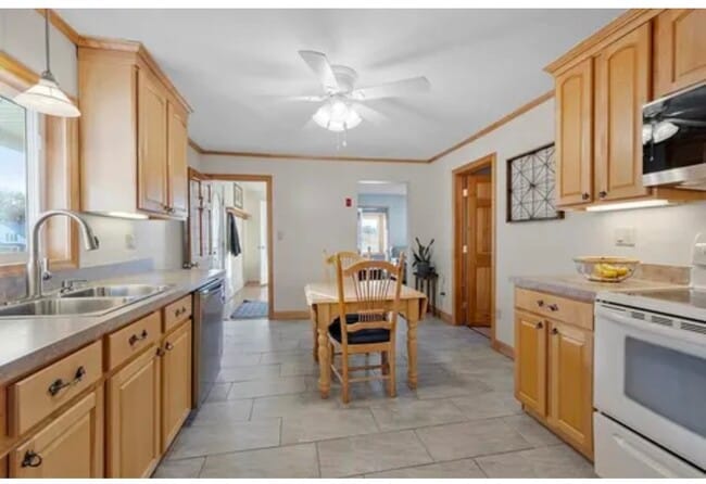 Photo - 110 Marquette St Unit 1st floor