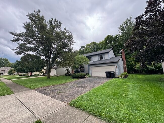 Photo - 564 Glenside Ln