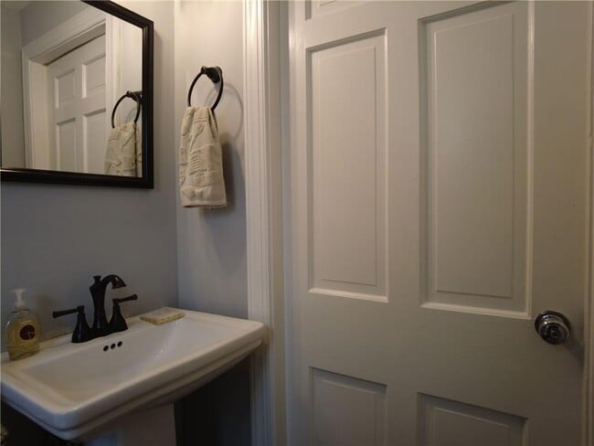 Photo - 80 Mauran St