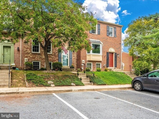 112 Bracken Ct