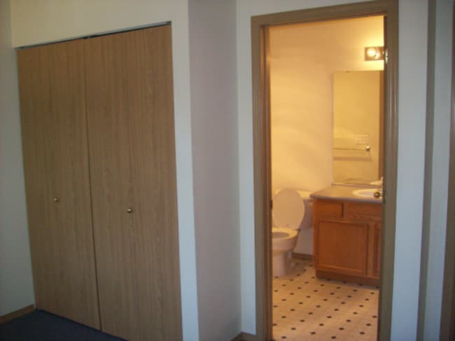 Photo - Fantastic 4 Bedroom, 3 Bathroom Townhome!