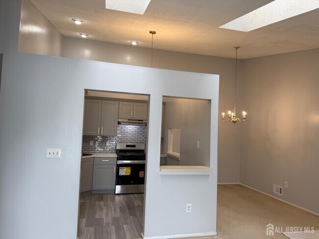 Photo - 3214 Winder Dr