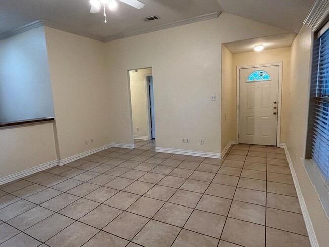 Photo - 1902 W Sanford St Unit A