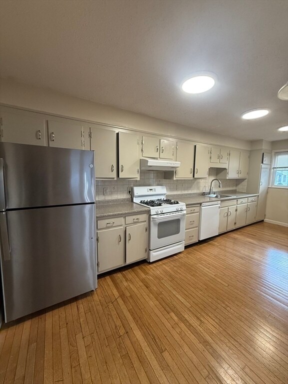 Photo - 109 Magoun Ave