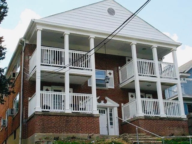 Building Photo - 1307 Delta Ave Unit #2